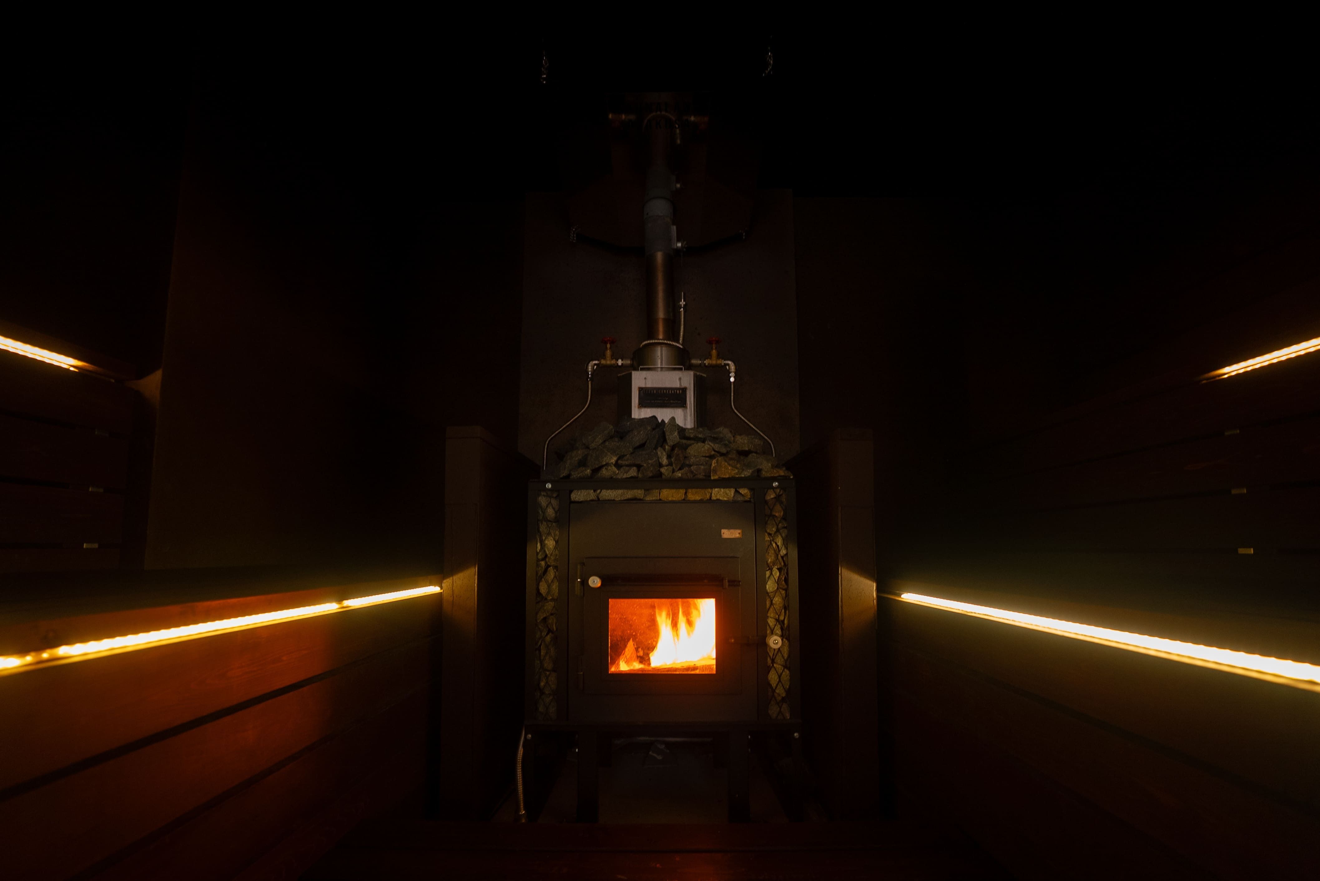 【朝割】1F薪サウナ貸切2h